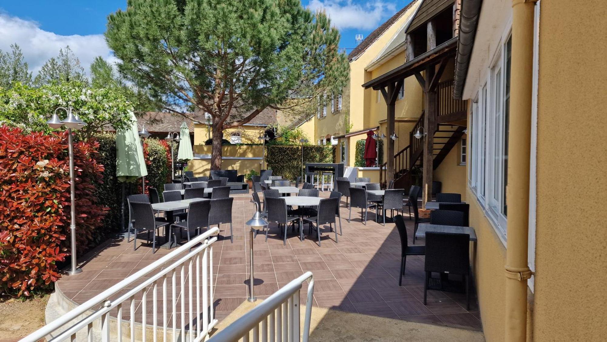 Saint Jacques Hotel