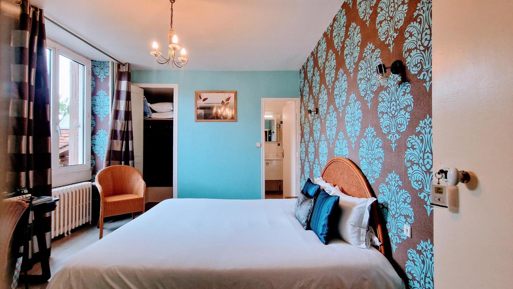 Saint Jacques Hotel